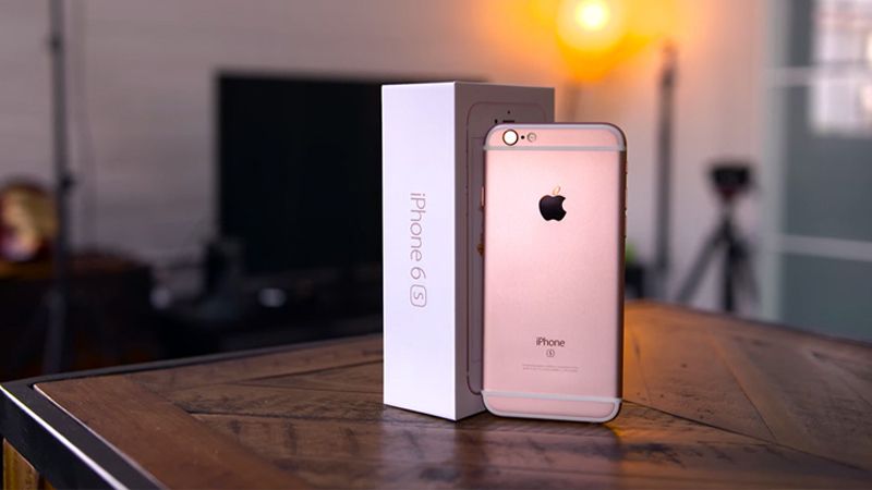 Lý do nào bạn nên mua iPhone 6S thay vì iPhone 8 hoặc iPhone X