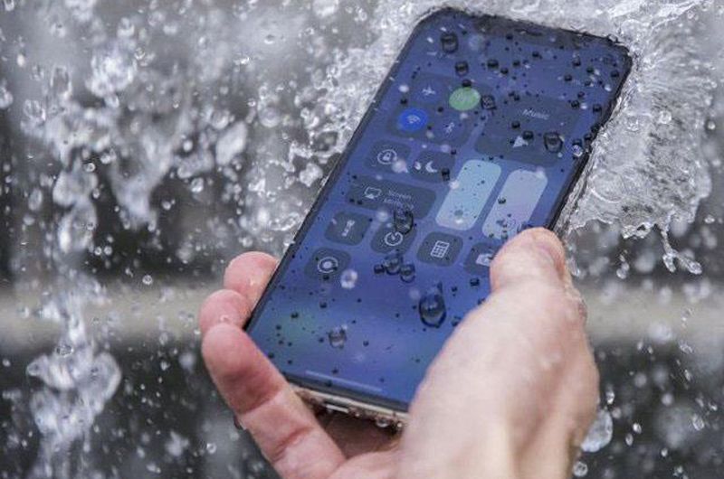 Thay pin iPhone X có mất chống nước không? | ProCARE24h.vn