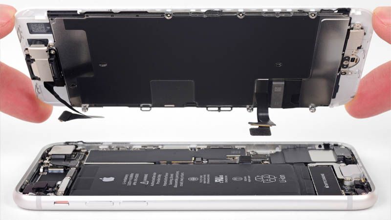 Hướng dẫn thay pin iPhone 8 nhanh chóng | bloghong.com