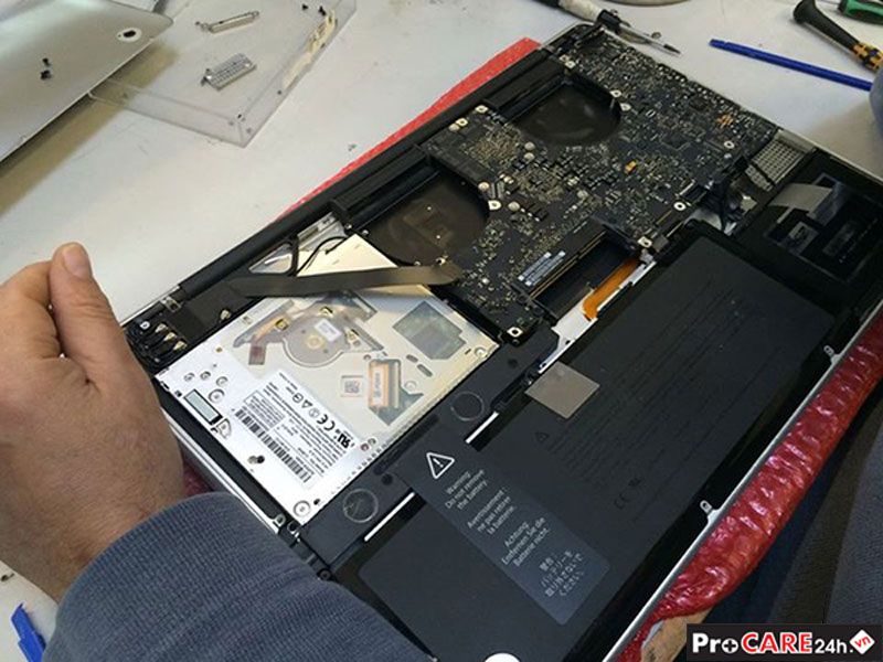 Laptop hay bị đơ nguyên nhân do ổ cứng