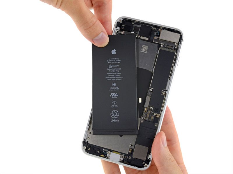 Hướng dẫn thay thế pin iPhone 8 Plus chỉ vài bước
