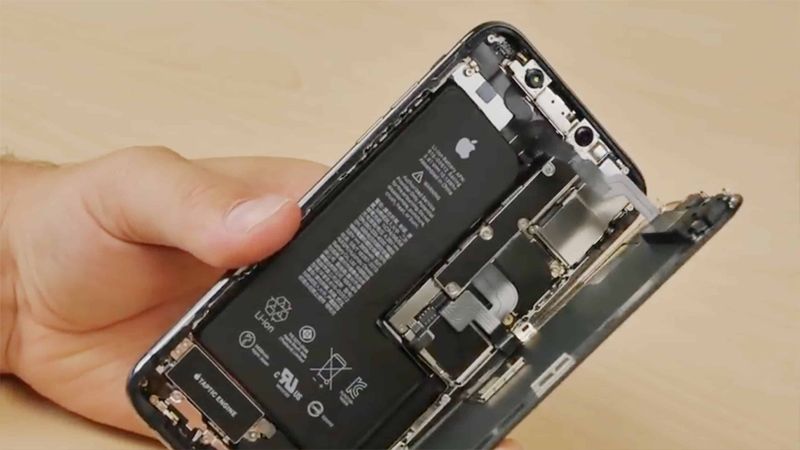 Thay pin iPhone Xs Max có mất chống nước không? | ProCARE24h.vn