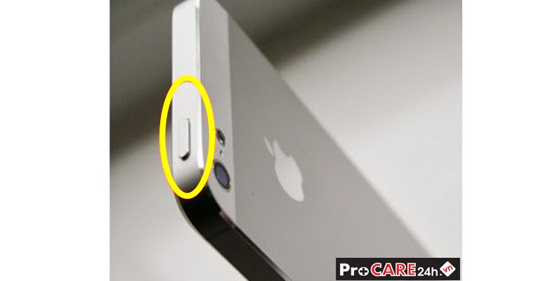 iPhone 5 sạc không vào pin bấm nút nguồn