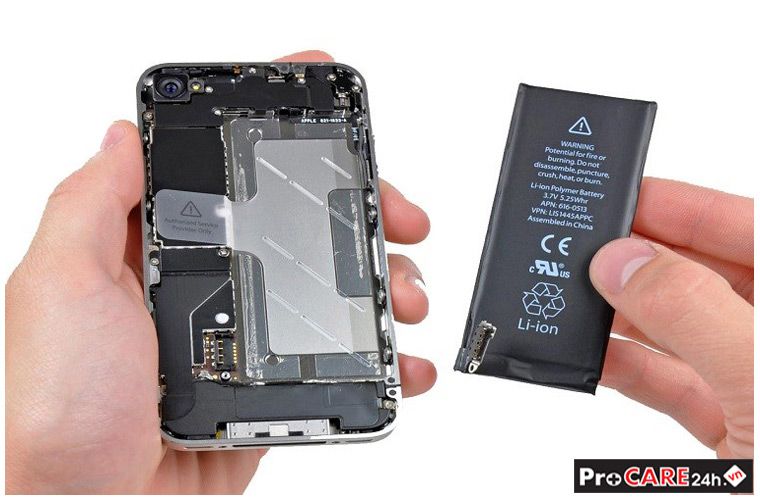 iPhone sạc không vào pin đang được khắc phục