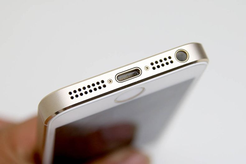 Thay loa iPhone 5S mới nghe nhạc và đàm thoại rõ hơn